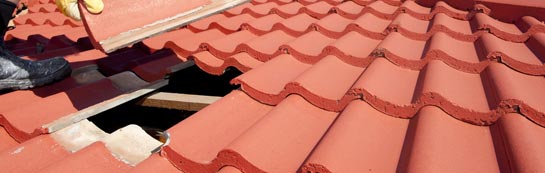 compare Llanbedr Dyffryn Clwyd roof repair quotes